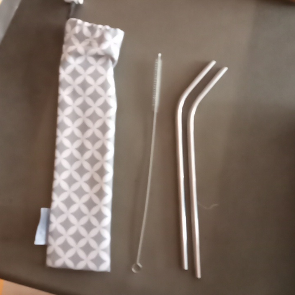Norwex straw set